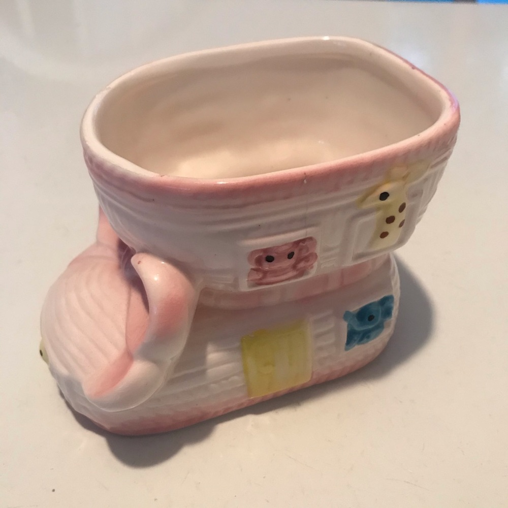 Vintage Rubens Baby Planter